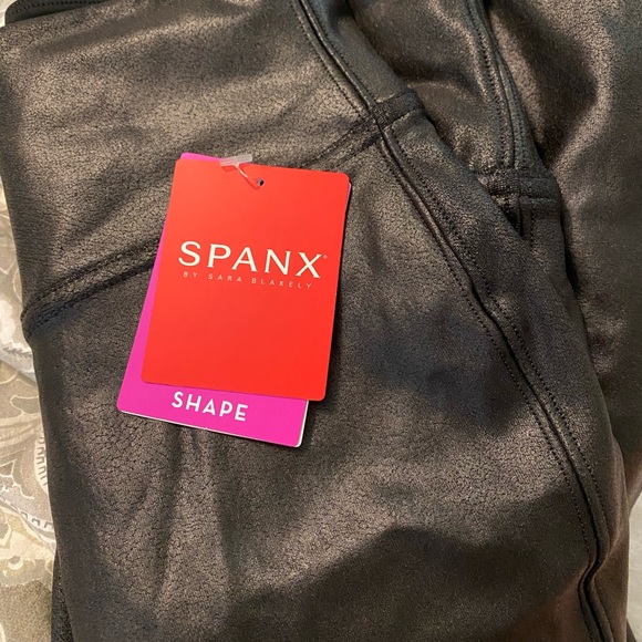 NEW Spanx Faux Leather Leggings XS - Picture 8 of 10